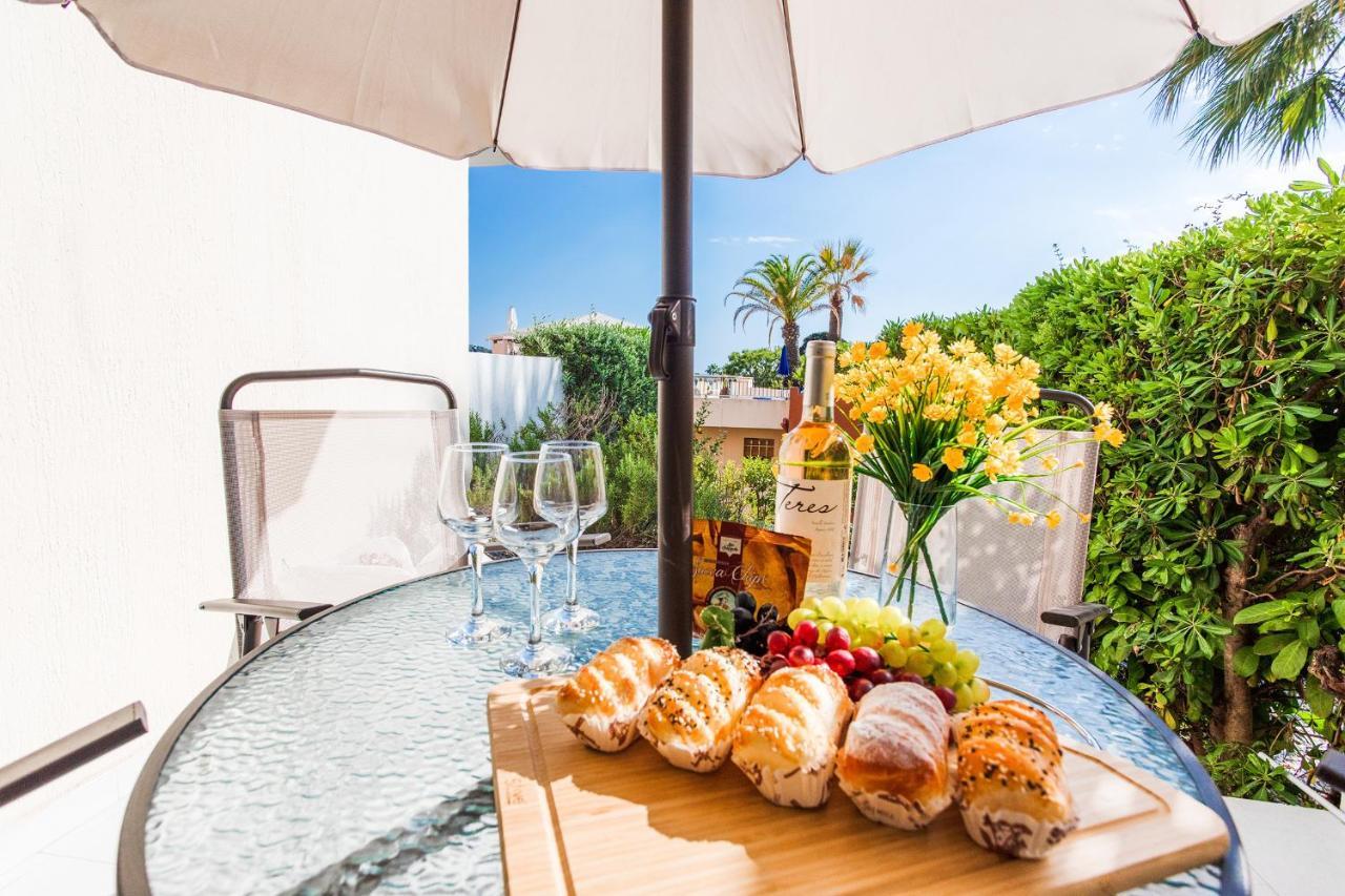 L'Ange Gardien III Ap4293 By Riviera Holiday Homes ヴィルフランシュ・シュル・メール エクステリア 写真